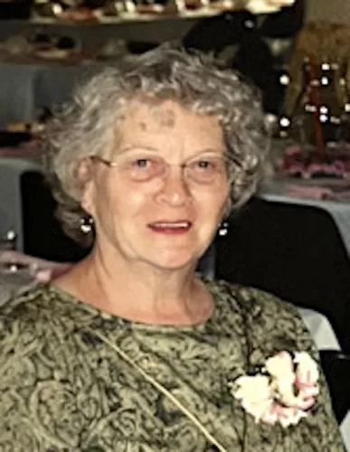 Arlene Louise Carlson Loomis